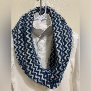 Infinity Scarf. Blue and Off White